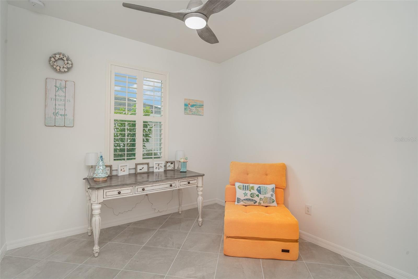 Image 23 of 30 For 11360 Burgundy Drive