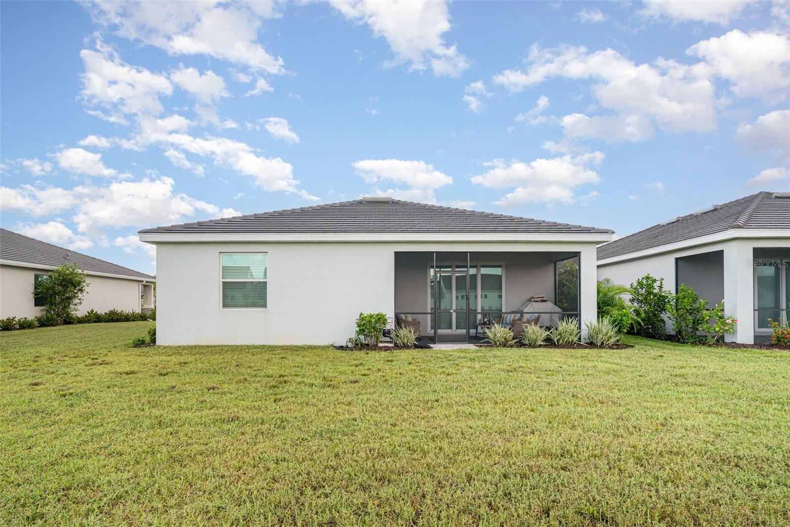 Image 28 of 30 For 11360 Burgundy Drive