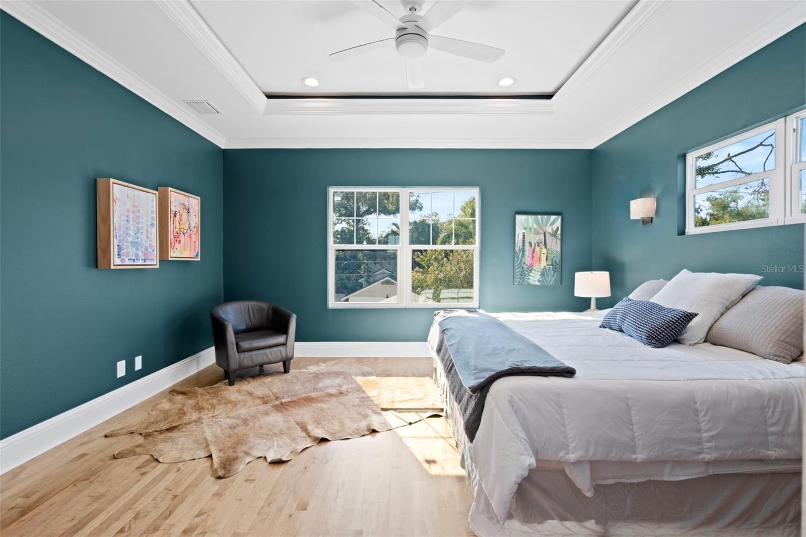 Image 27 of 43 For 840 25th Avenue N