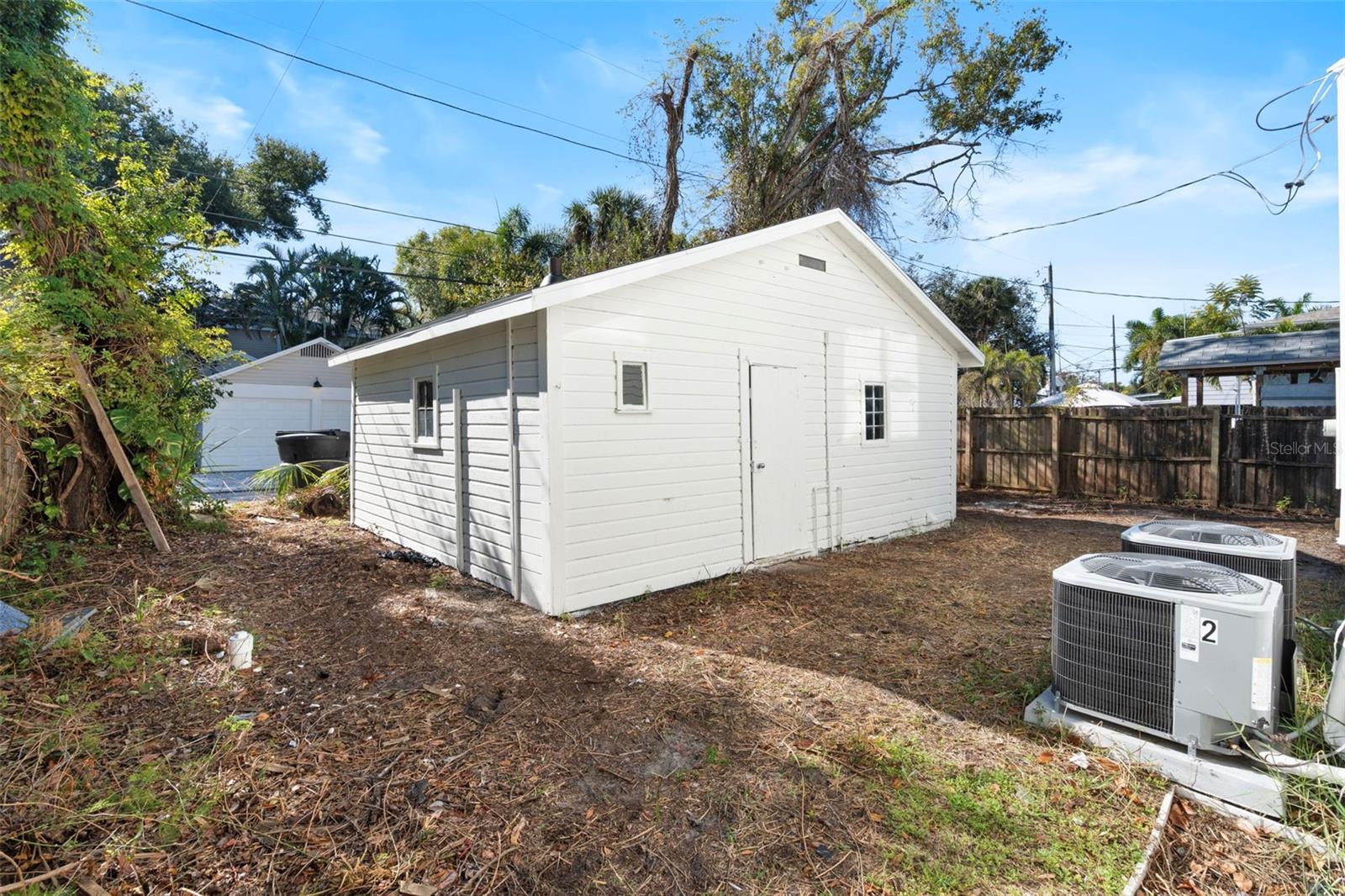 Image 36 of 43 For 840 25th Avenue N