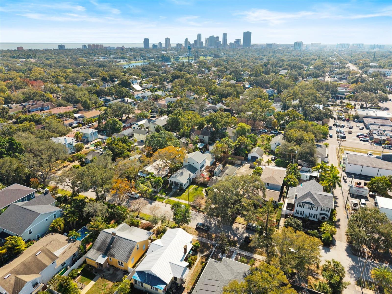 Image 38 of 43 For 840 25th Avenue N