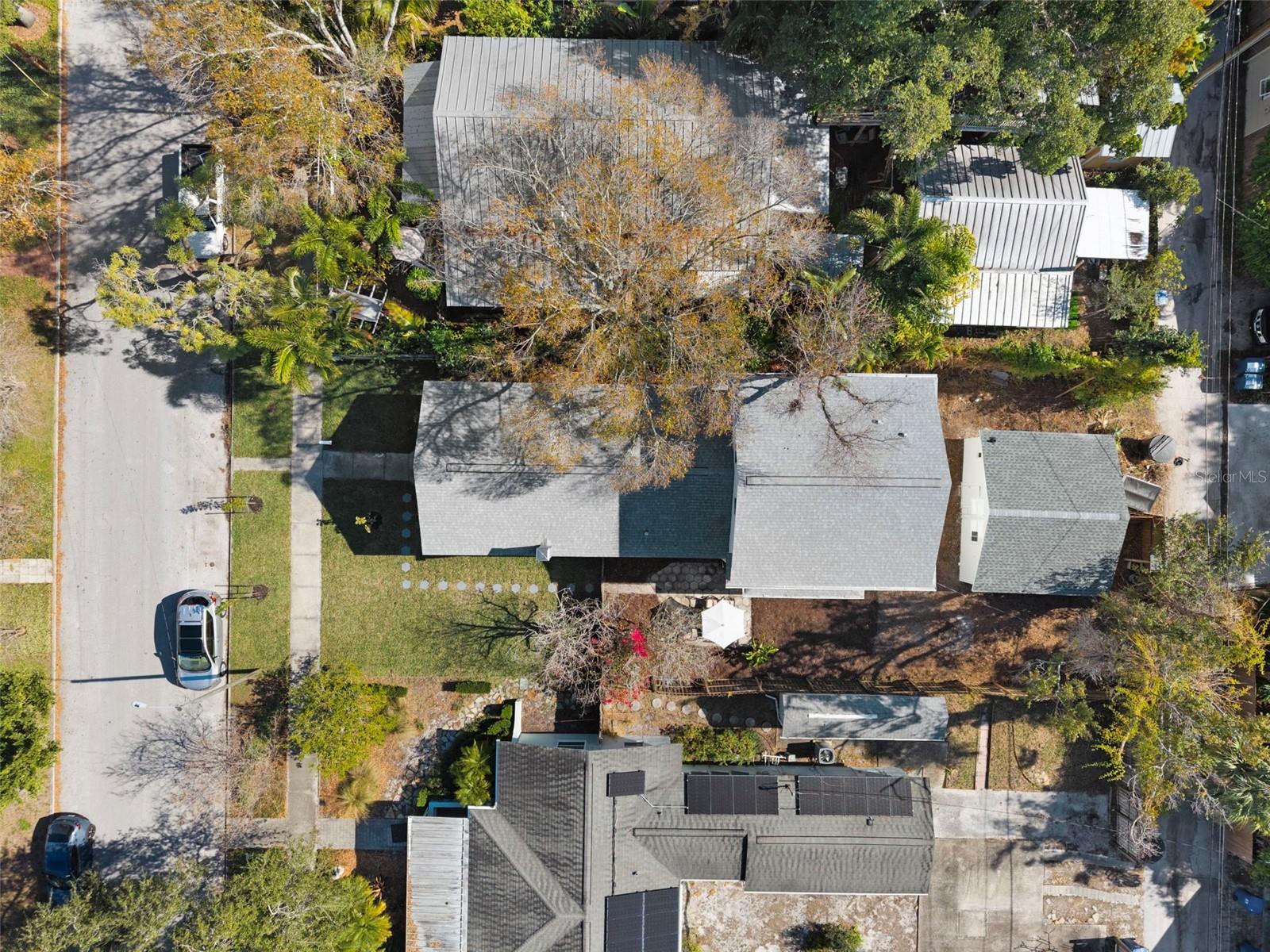 Image 42 of 43 For 840 25th Avenue N