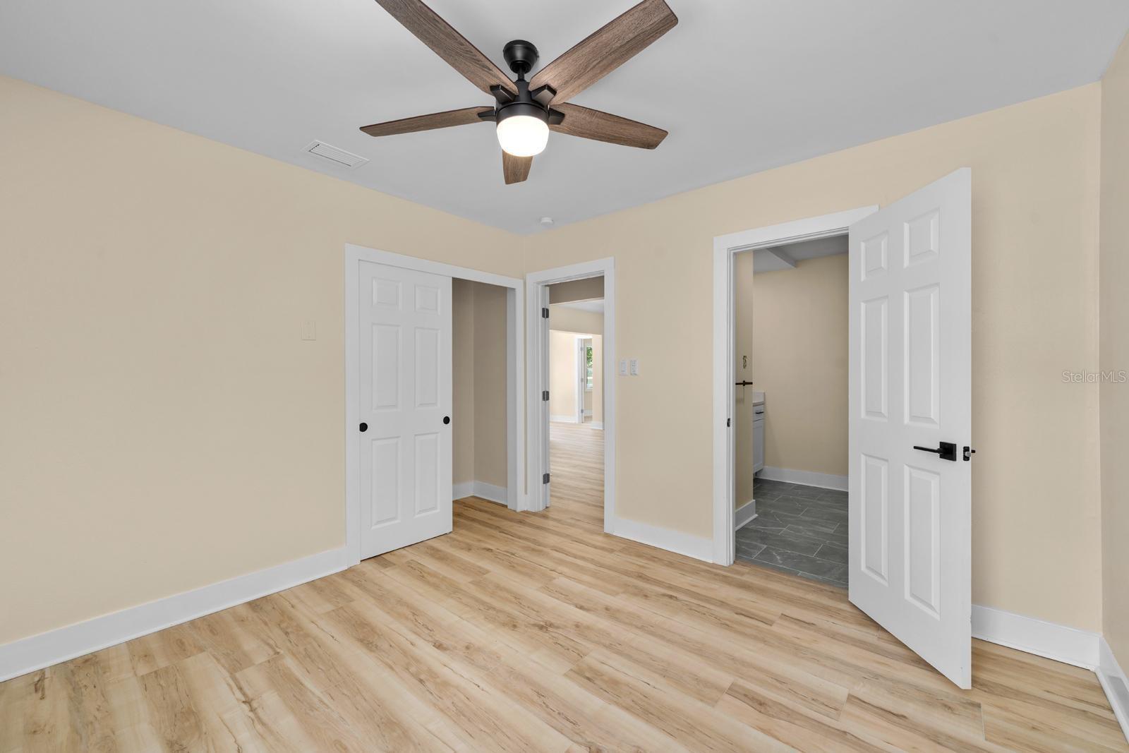 Image 16 of 36 For 10707 Rome Avenue