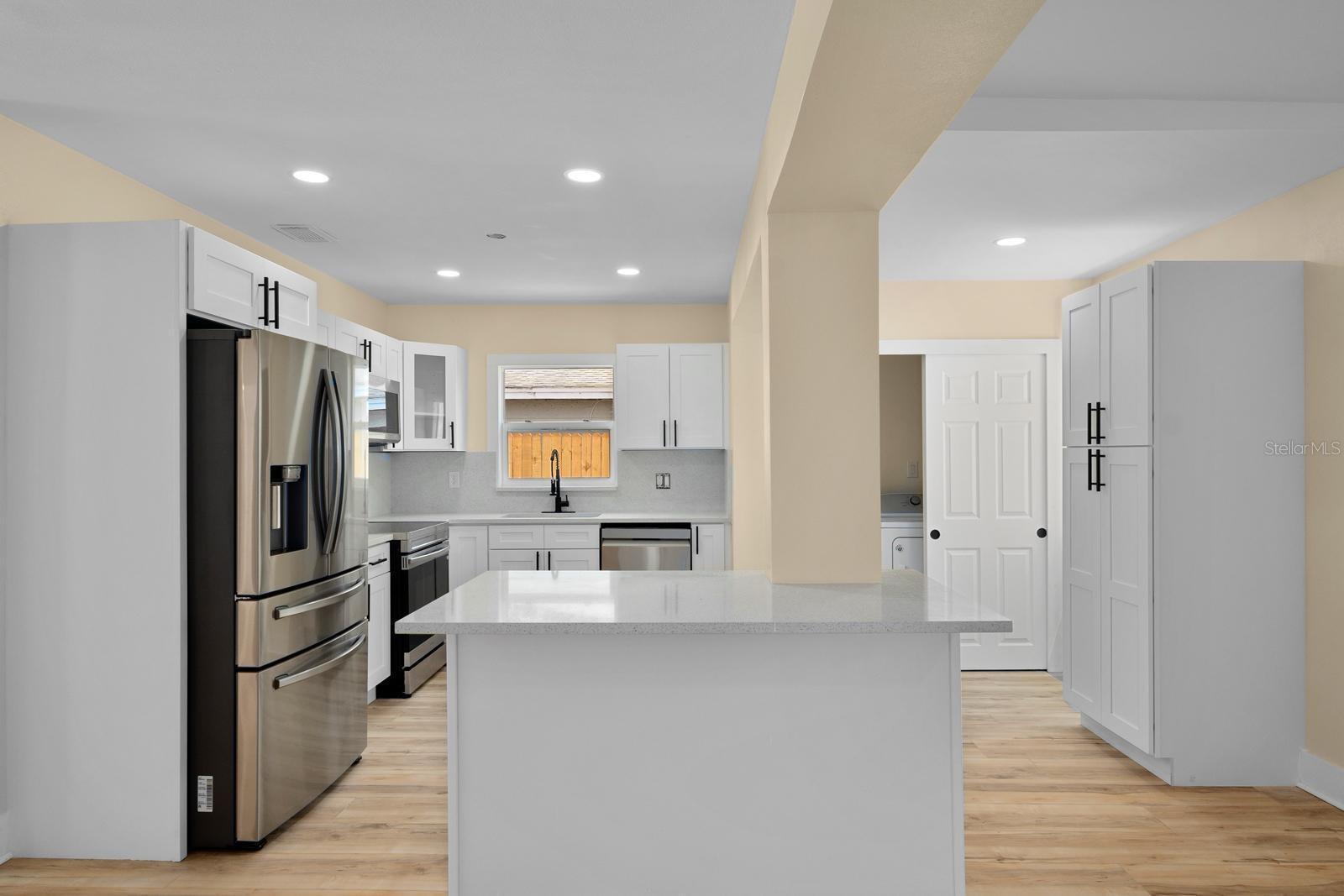 Image 26 of 36 For 10707 Rome Avenue