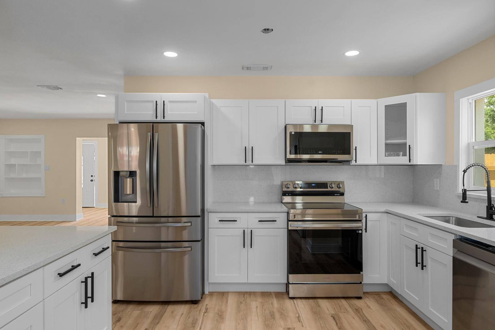 Image 27 of 36 For 10707 Rome Avenue