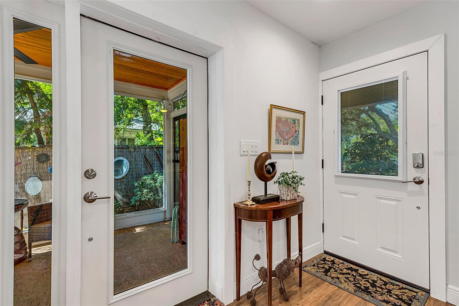 Listing photo id 6 for 3026 51st Street S