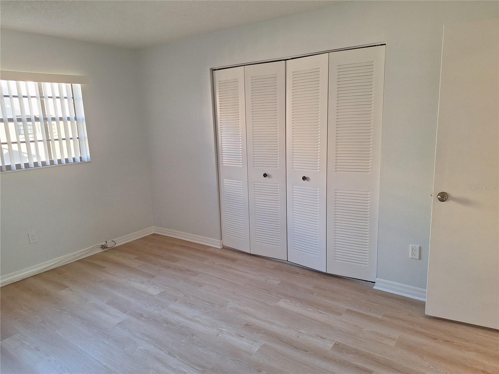 Image 11 of 18 For 5969 Terrace Park Dr Drive N 203