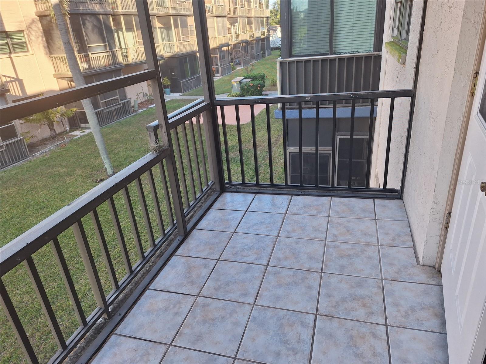 Image 15 of 18 For 5969 Terrace Park Dr Drive N 203