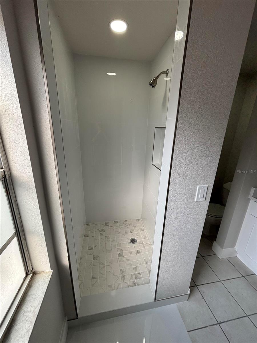 Image 8 of 20 For 5614 Tern Court