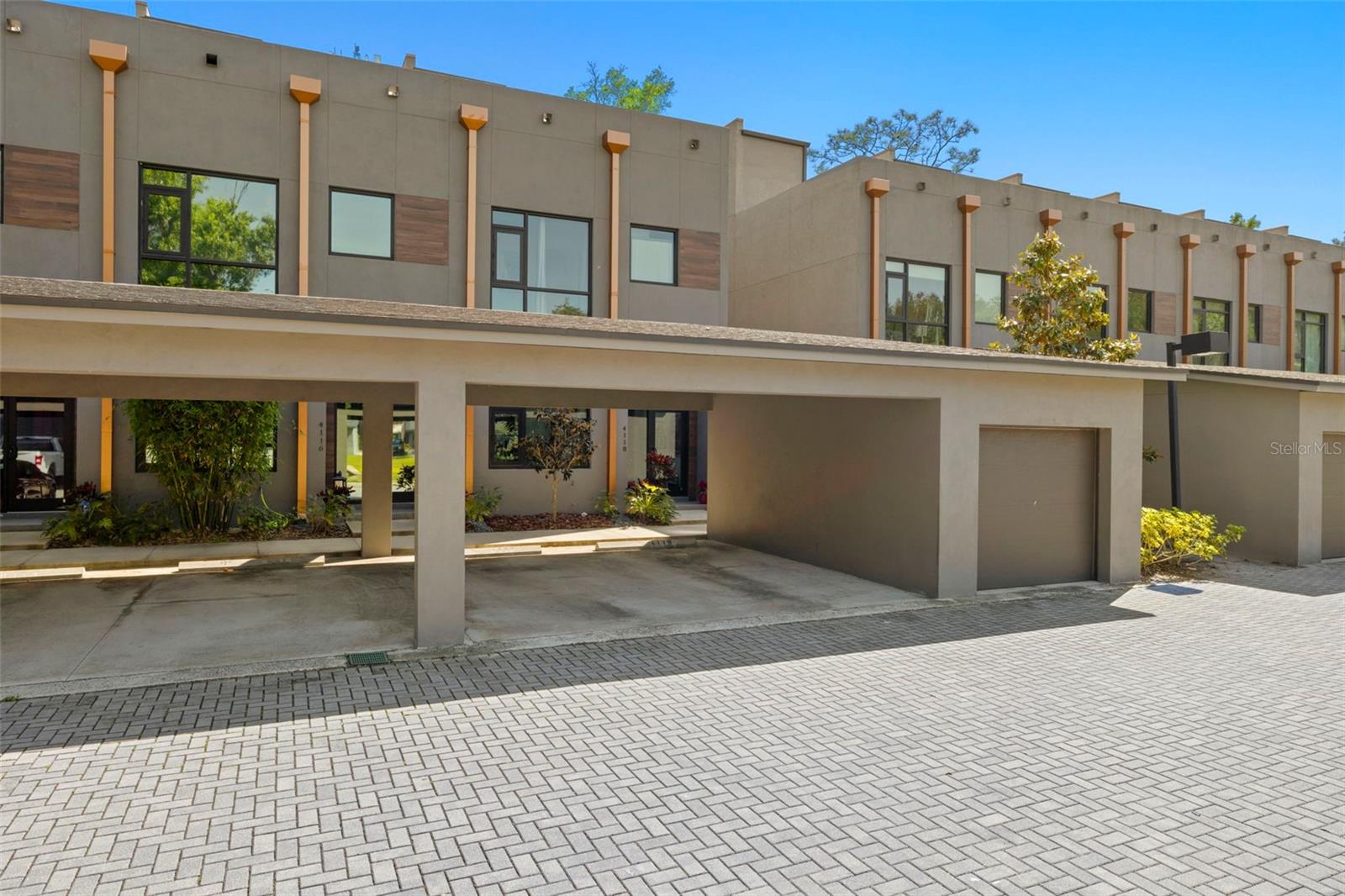 Listing photo id 32 for 4118 Gauge Line Loop