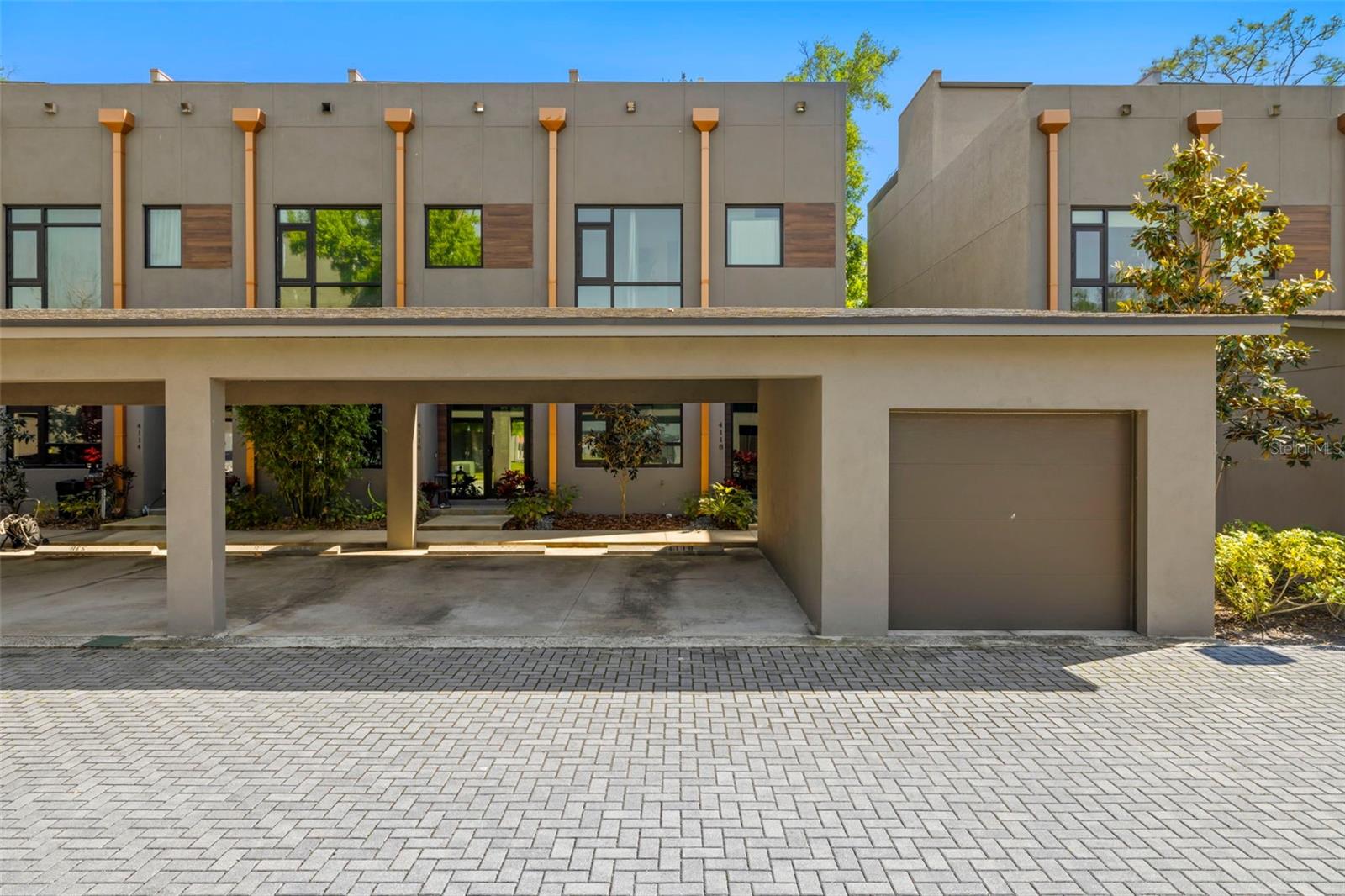 Listing photo id 33 for 4118 Gauge Line Loop