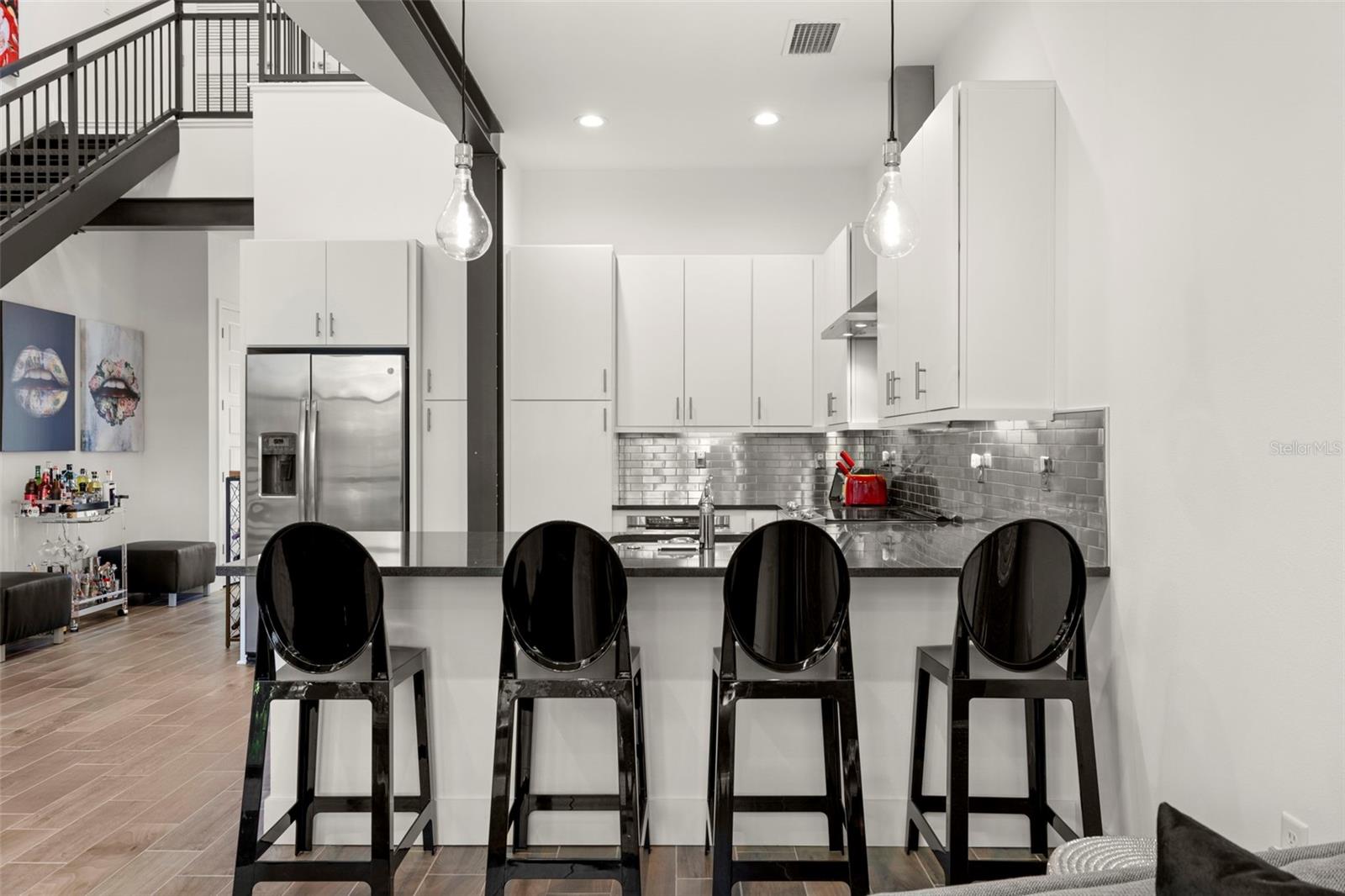 Listing photo id 6 for 4118 Gauge Line Loop