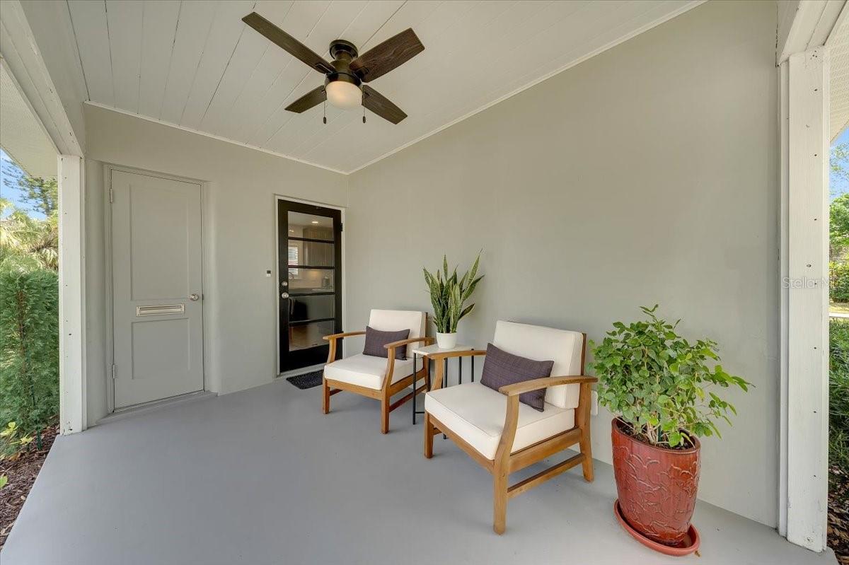 Image 2 of 55 For 1030 32nd Avenue N