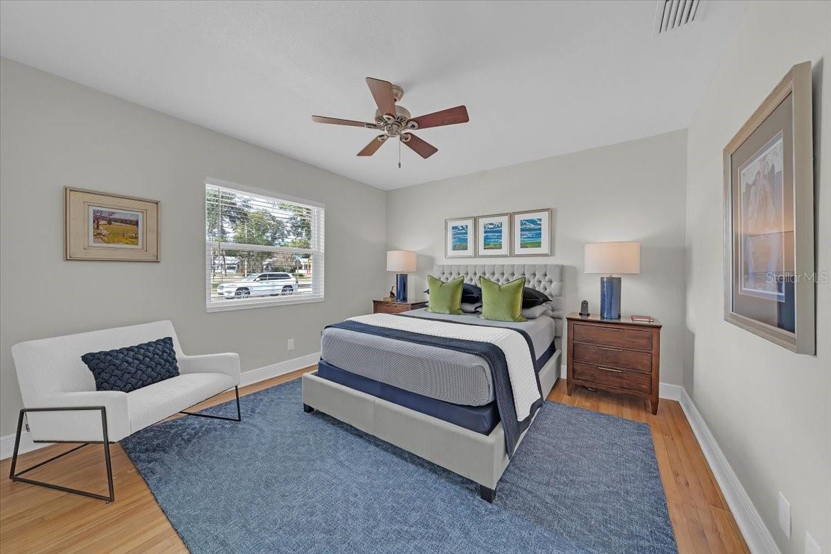 Image 20 of 55 For 1030 32nd Avenue N