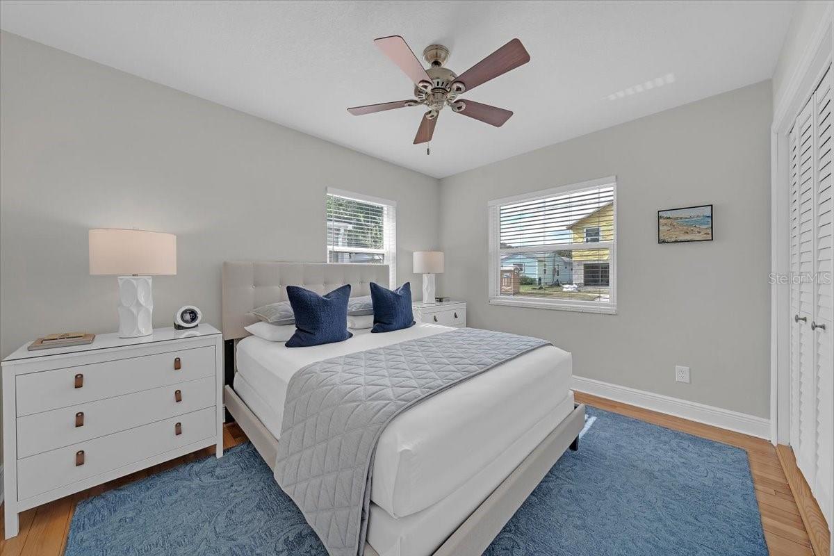 Image 25 of 55 For 1030 32nd Avenue N