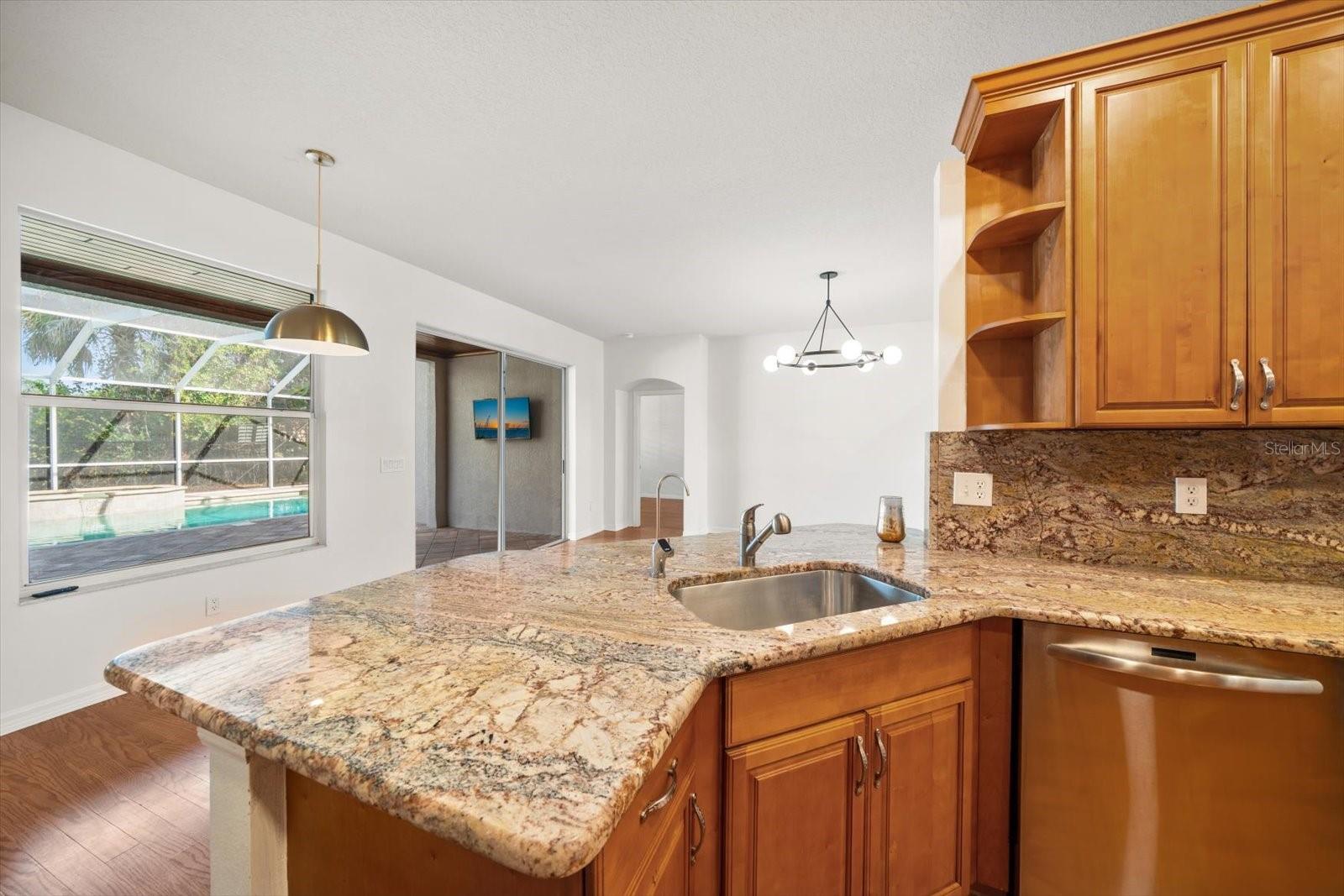 Image 13 of 54 For 10539 Weybridge Drive