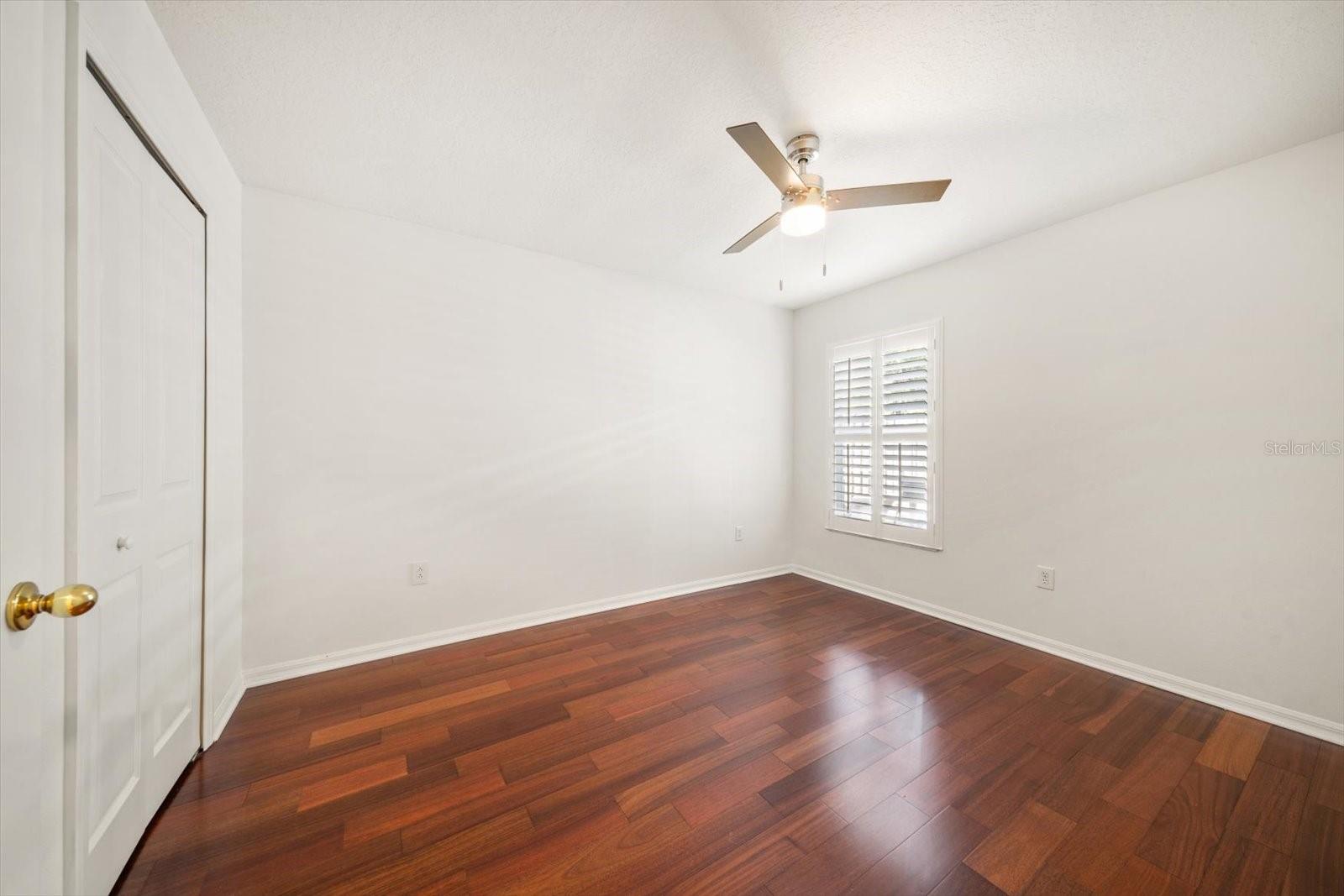 Image 20 of 54 For 10539 Weybridge Drive