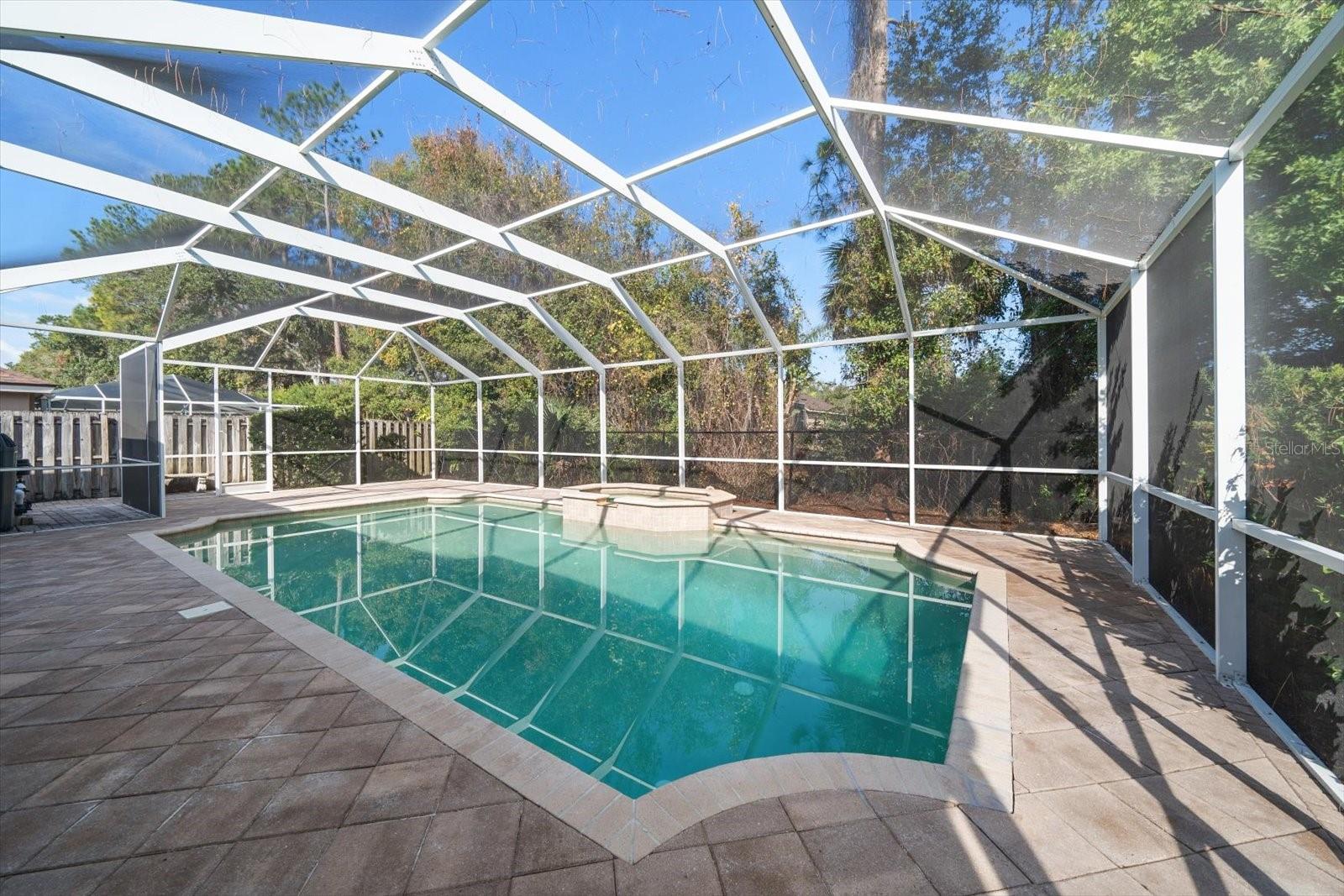 Image 26 of 54 For 10539 Weybridge Drive