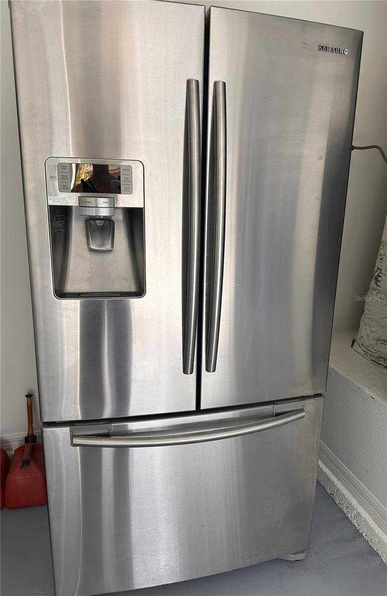 Image 32 of 54 For 10539 Weybridge Drive