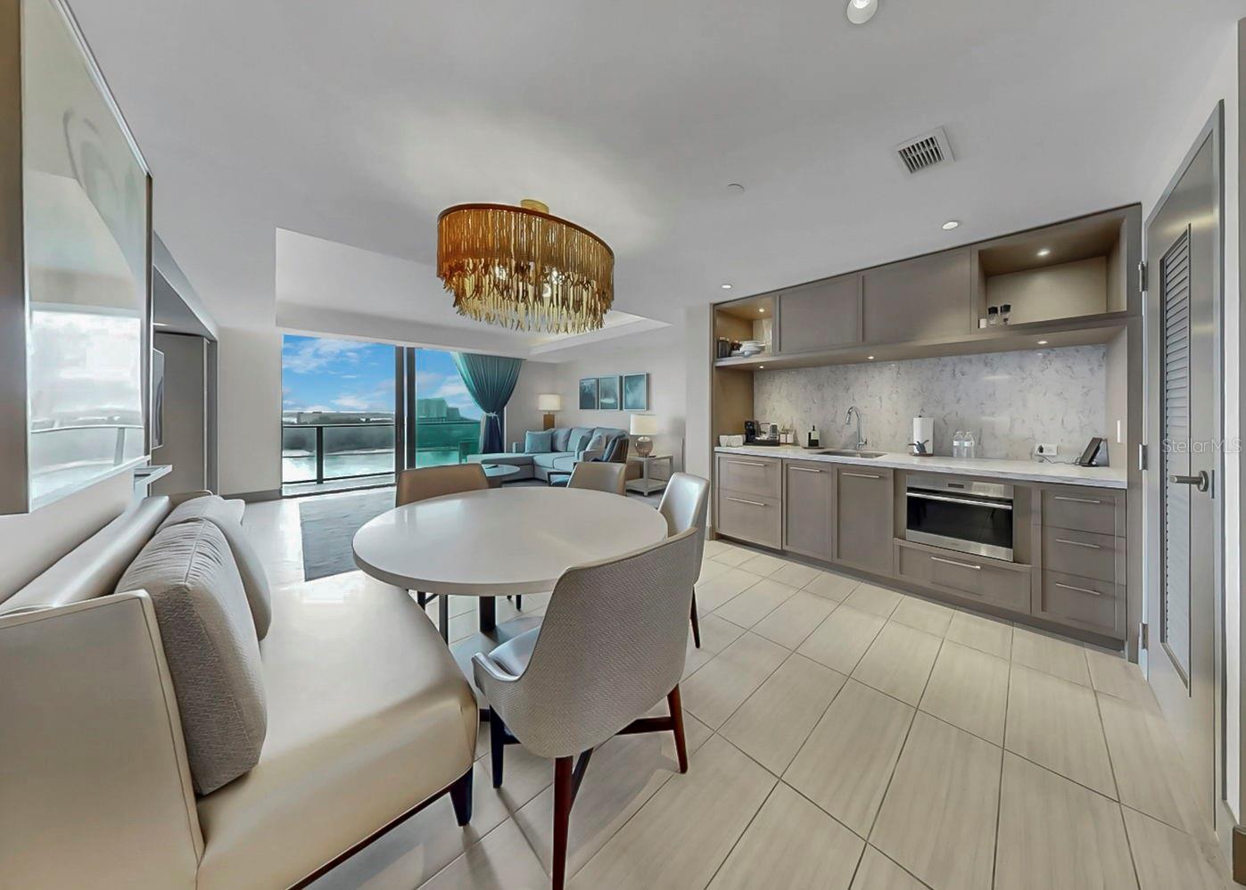 Image 3 of 60 For 691 Gulfview Boulevard 1410