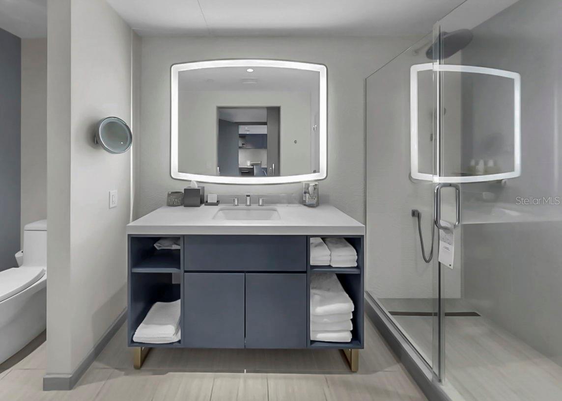 Image 32 of 60 For 691 Gulfview Boulevard 1410