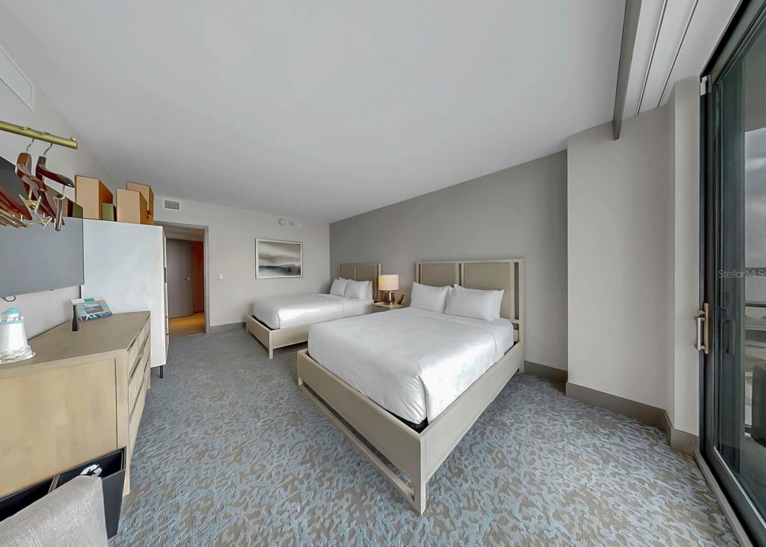 Image 41 of 60 For 691 Gulfview Boulevard 1410