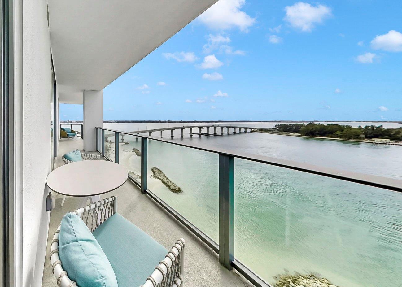 Image 52 of 60 For 691 Gulfview Boulevard 1410