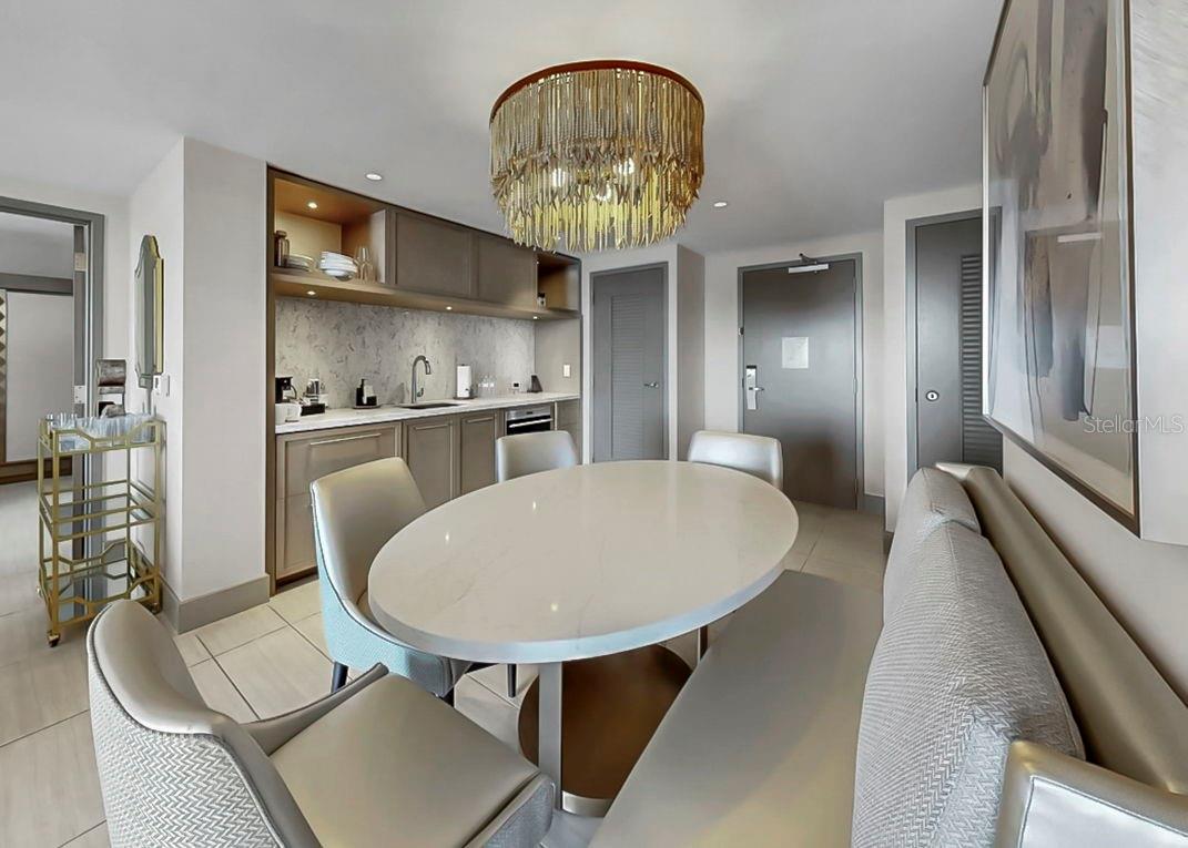 Image 9 of 60 For 691 Gulfview Boulevard 1410