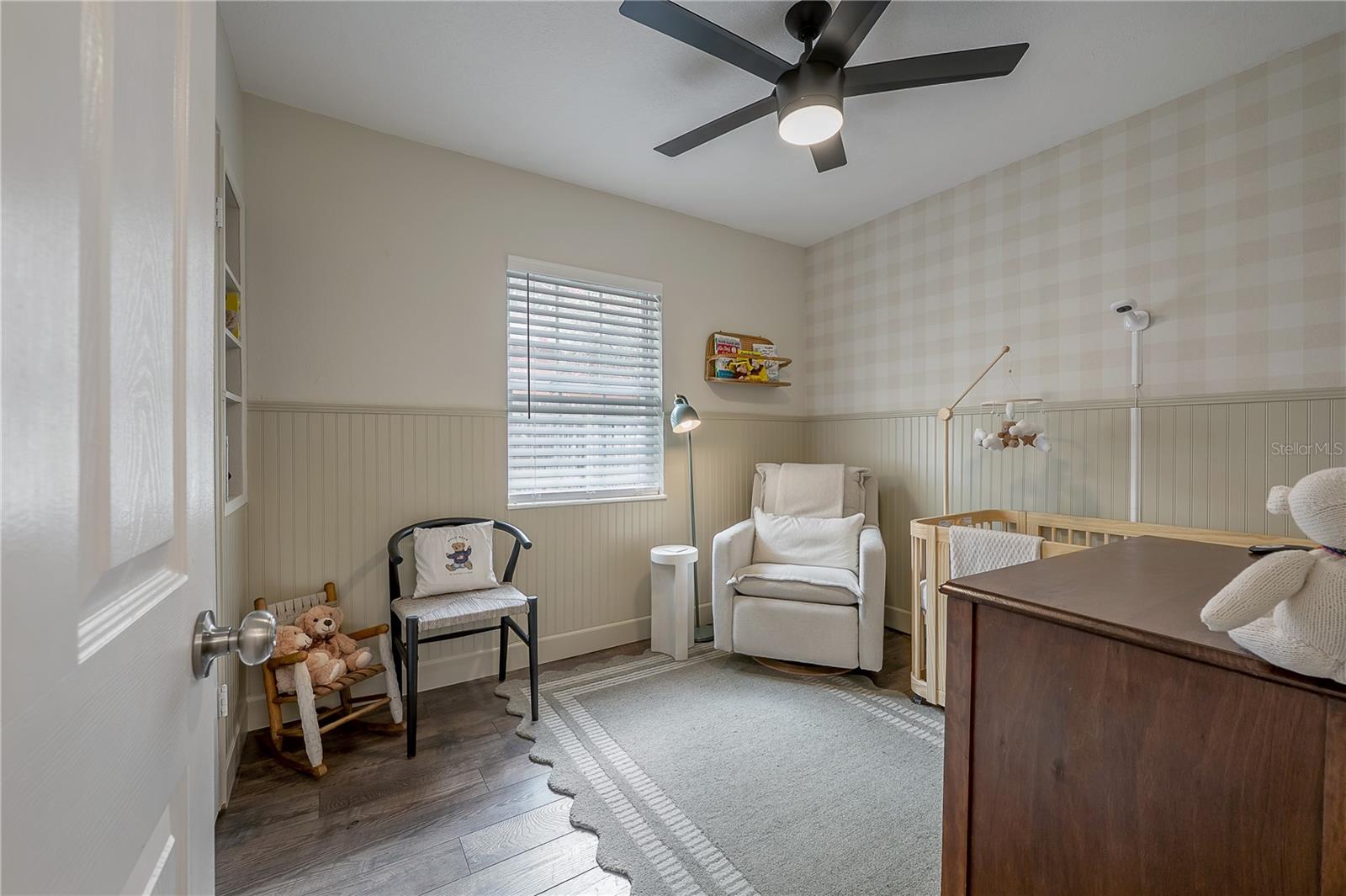 Image 19 of 42 For 4008 Bay Villa Avenue