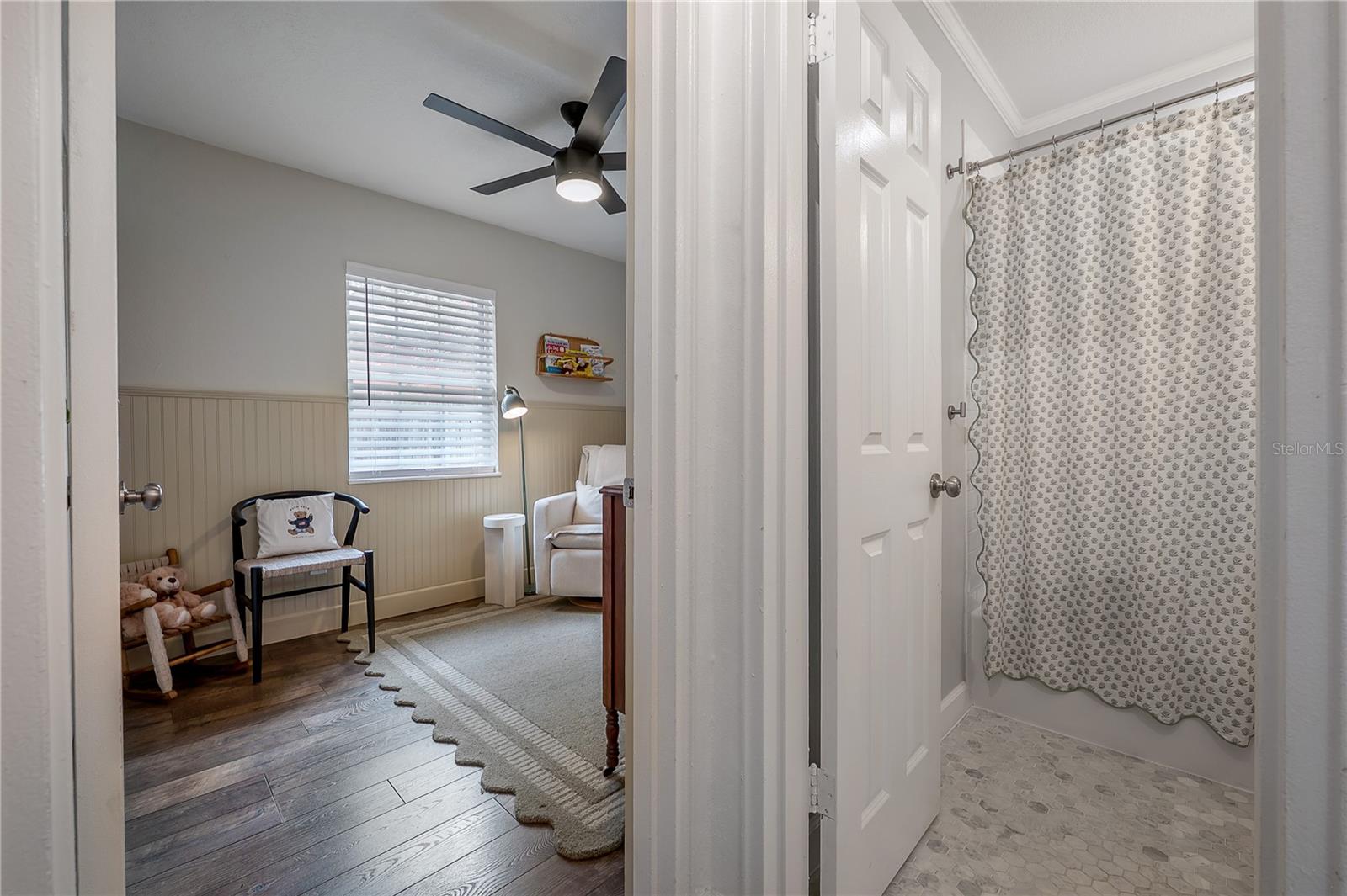 Image 21 of 42 For 4008 Bay Villa Avenue