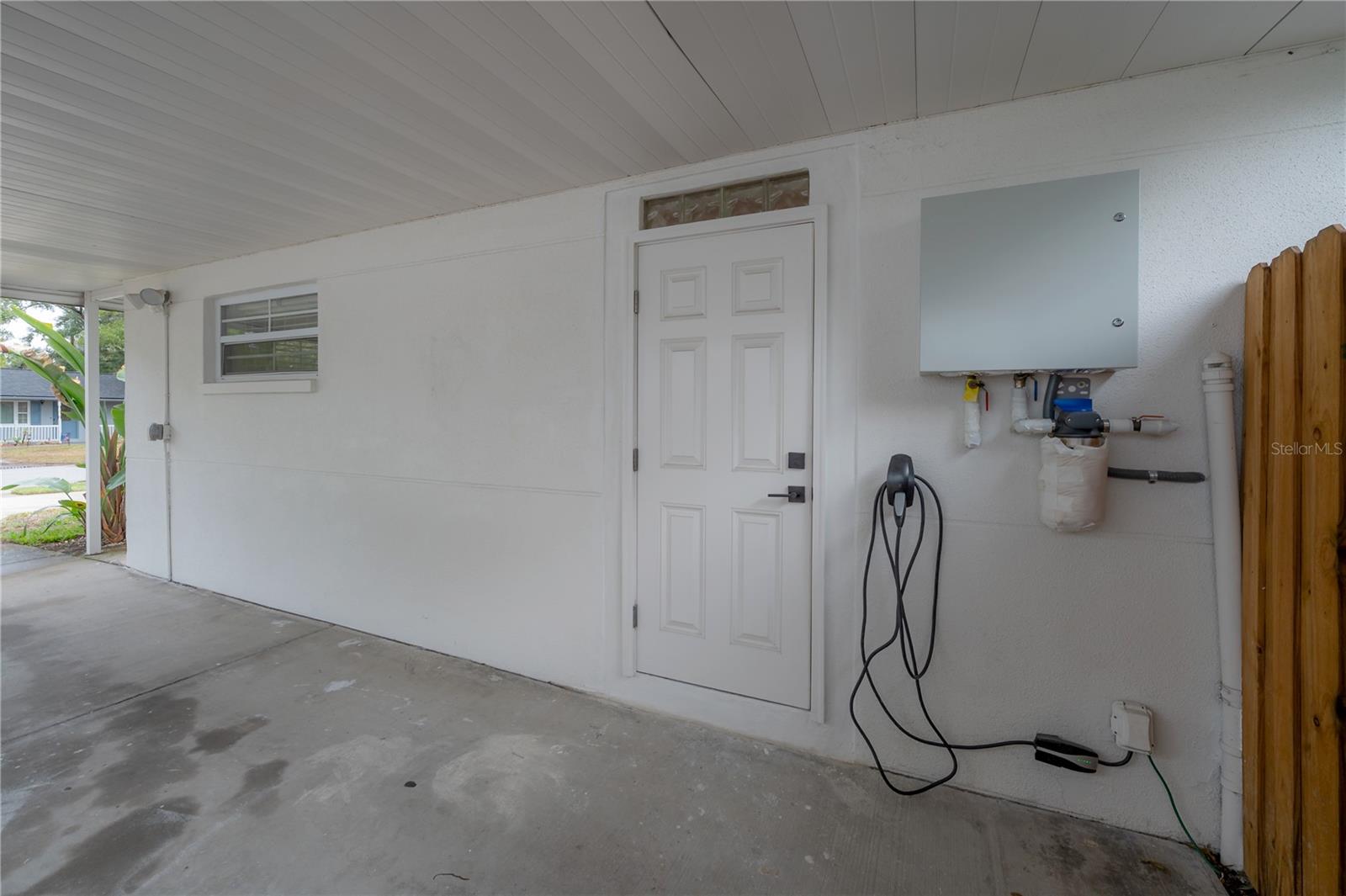 Image 40 of 42 For 4008 Bay Villa Avenue