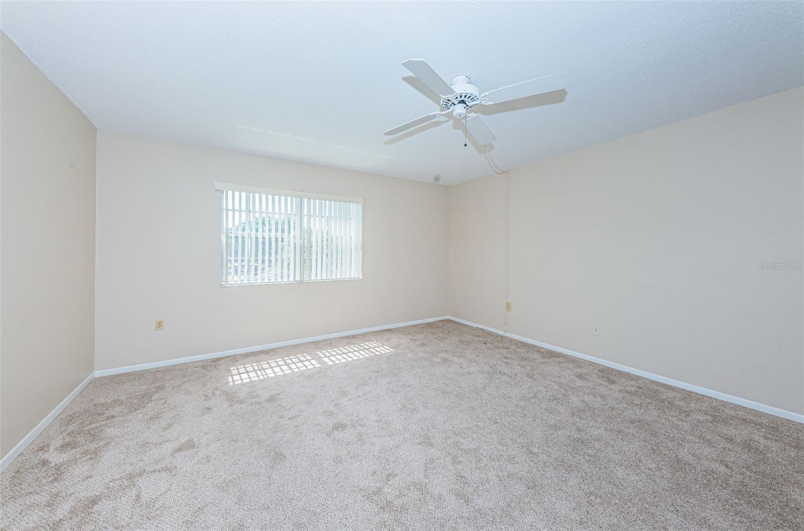 Image 10 of 38 For 1706 Belleair Forest Drive 322