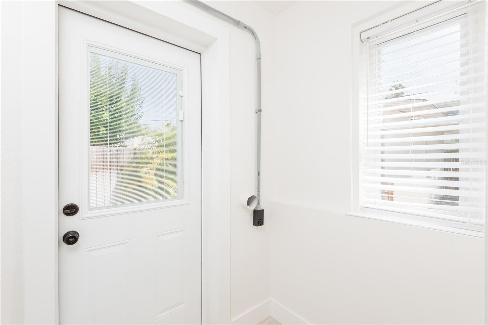 Image 17 of 66 For 53 Albemarle Avenue