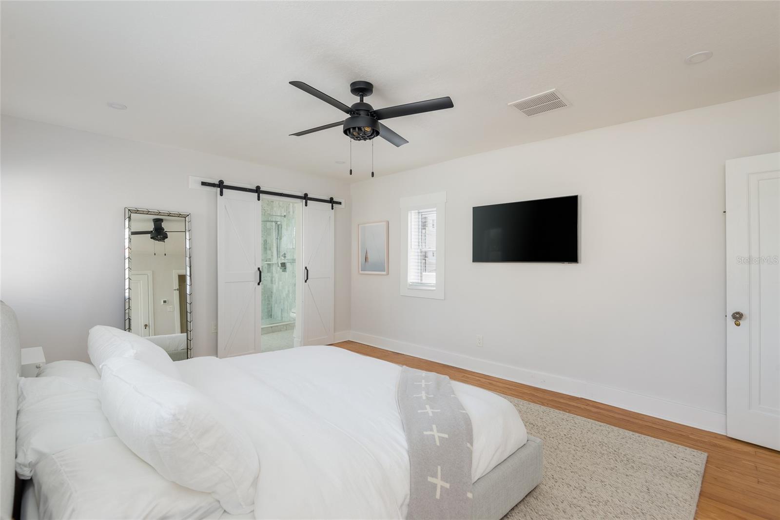 Image 23 of 66 For 53 Albemarle Avenue