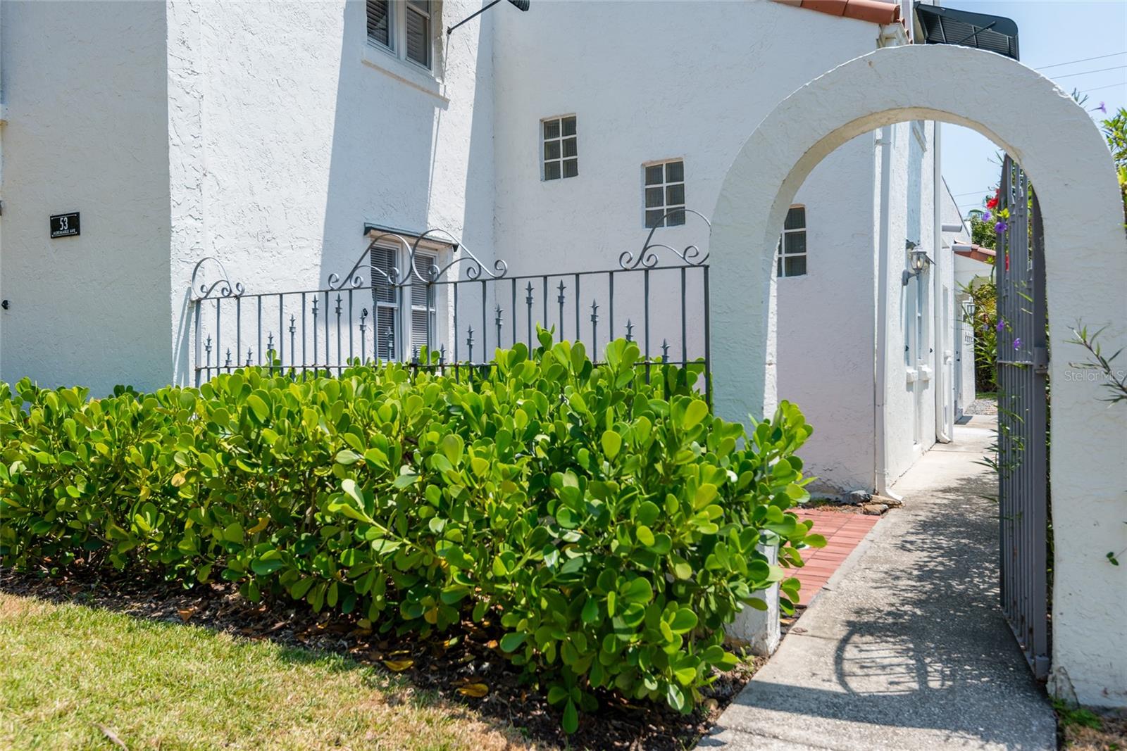 Image 43 of 66 For 53 Albemarle Avenue