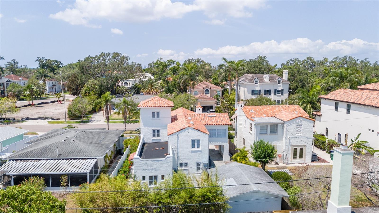 Image 52 of 66 For 53 Albemarle Avenue