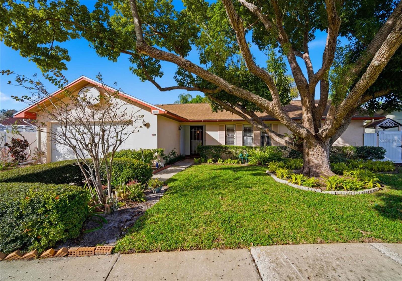 Details for 3103 Bentwood Lane, SAFETY HARBOR, FL 34695