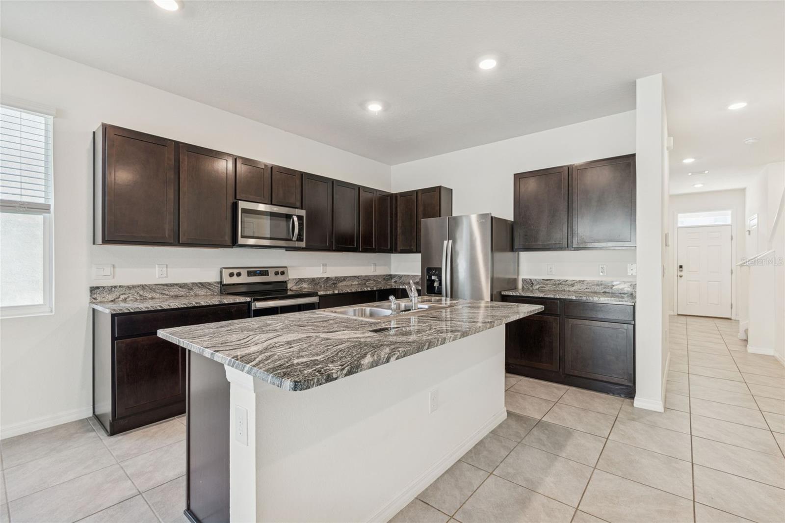 Image 18 of 63 For 34267 Sorrel Mint Drive