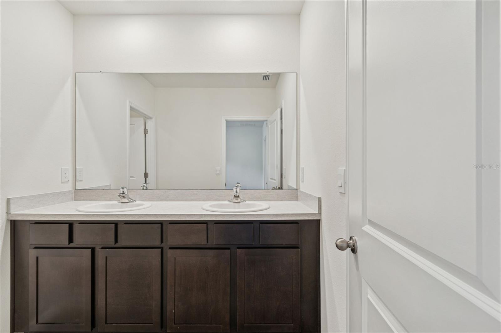 Image 45 of 63 For 34267 Sorrel Mint Drive