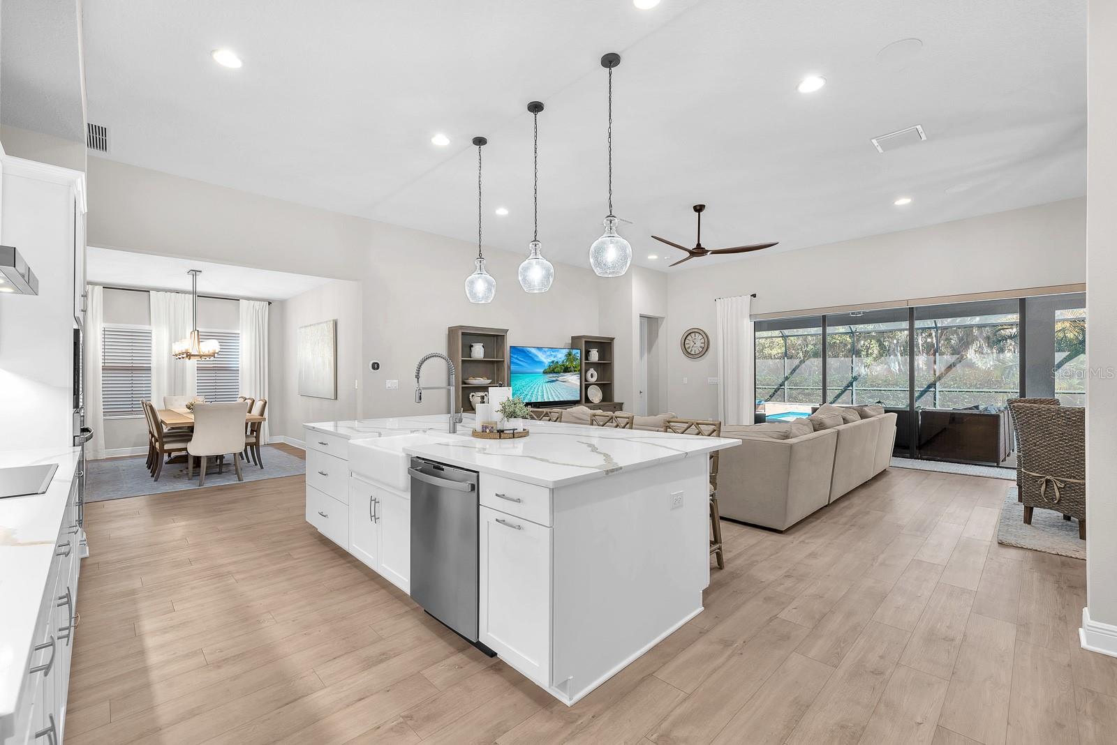 Image 15 of 67 For 12928 Twin Bridges Drive