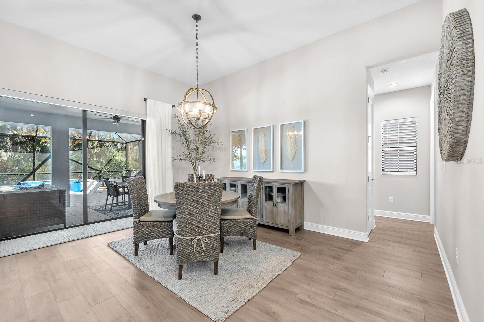 Image 18 of 67 For 12928 Twin Bridges Drive