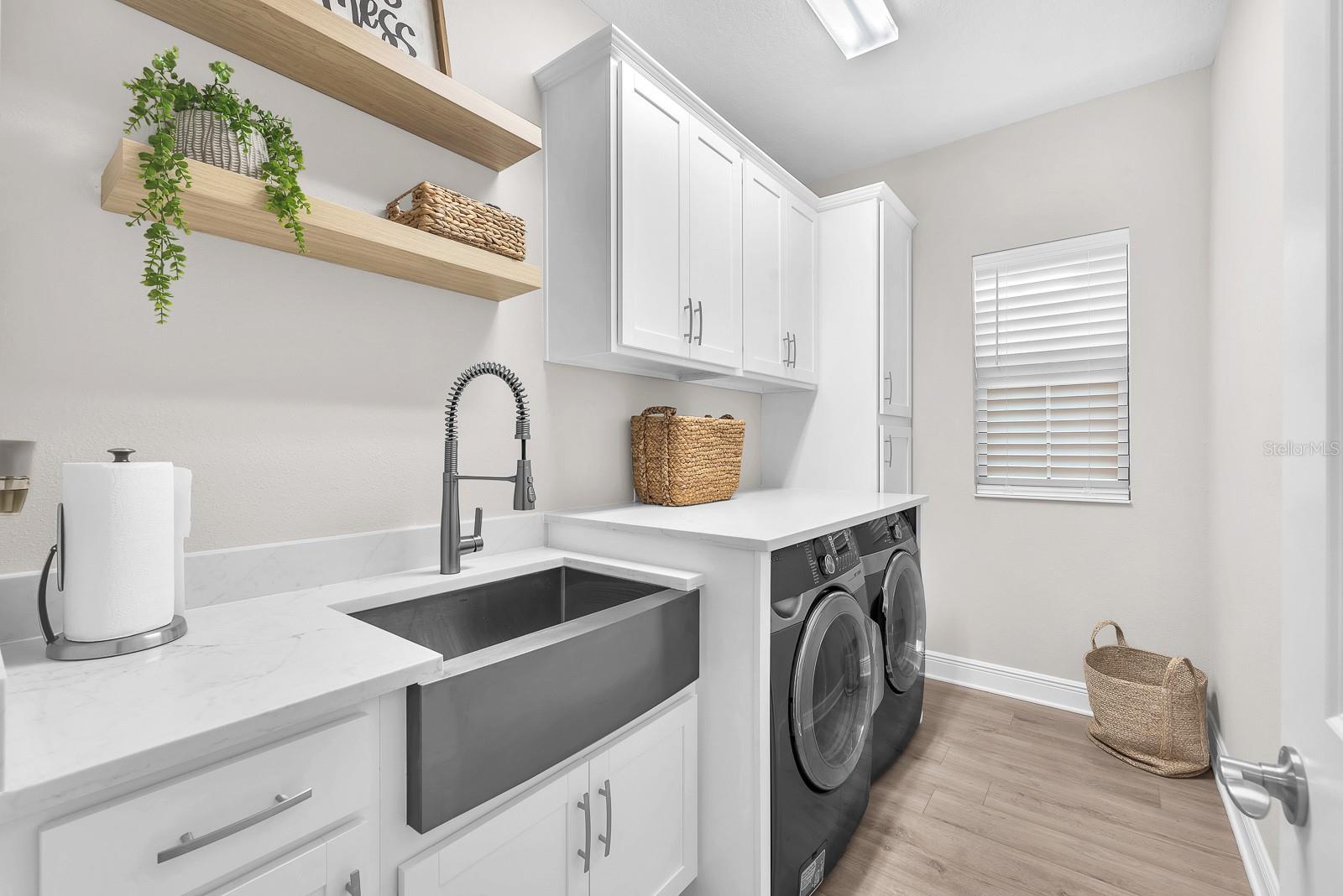 Image 35 of 67 For 12928 Twin Bridges Drive