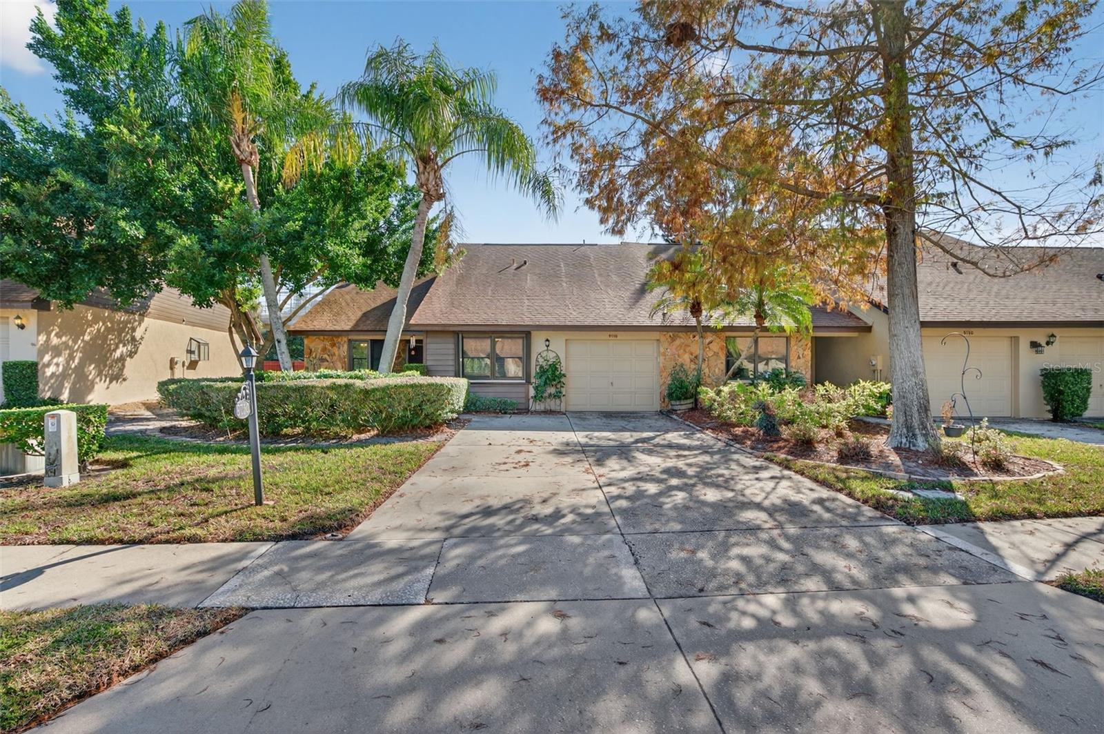 Details for 9750 Lake Seminole Drive E, LARGO, FL 33773