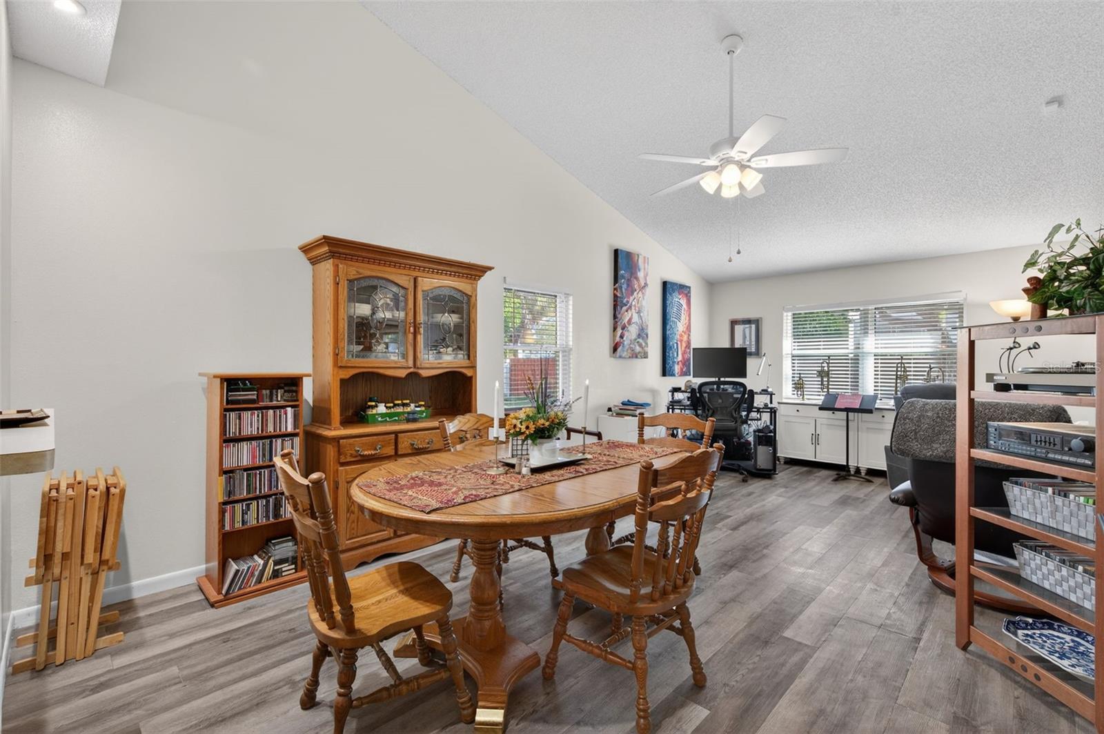 Image 10 of 32 For 9750 Lake Seminole Drive E