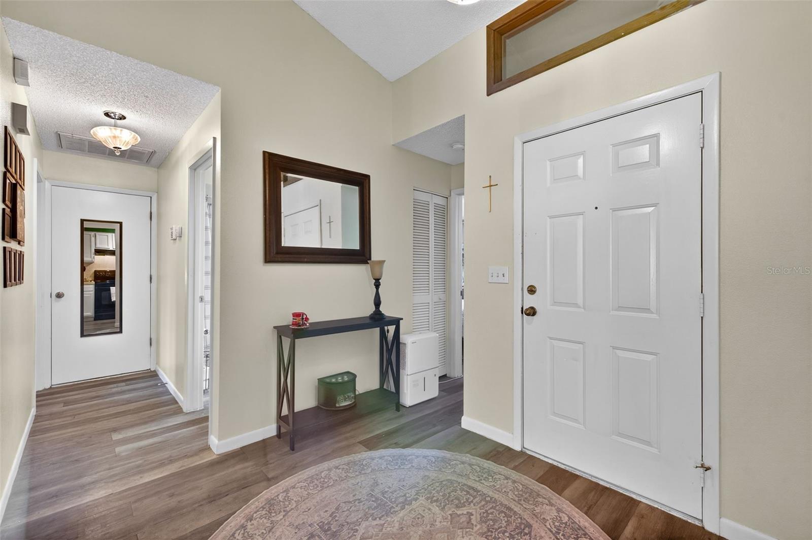 Image 22 of 32 For 9750 Lake Seminole Drive E