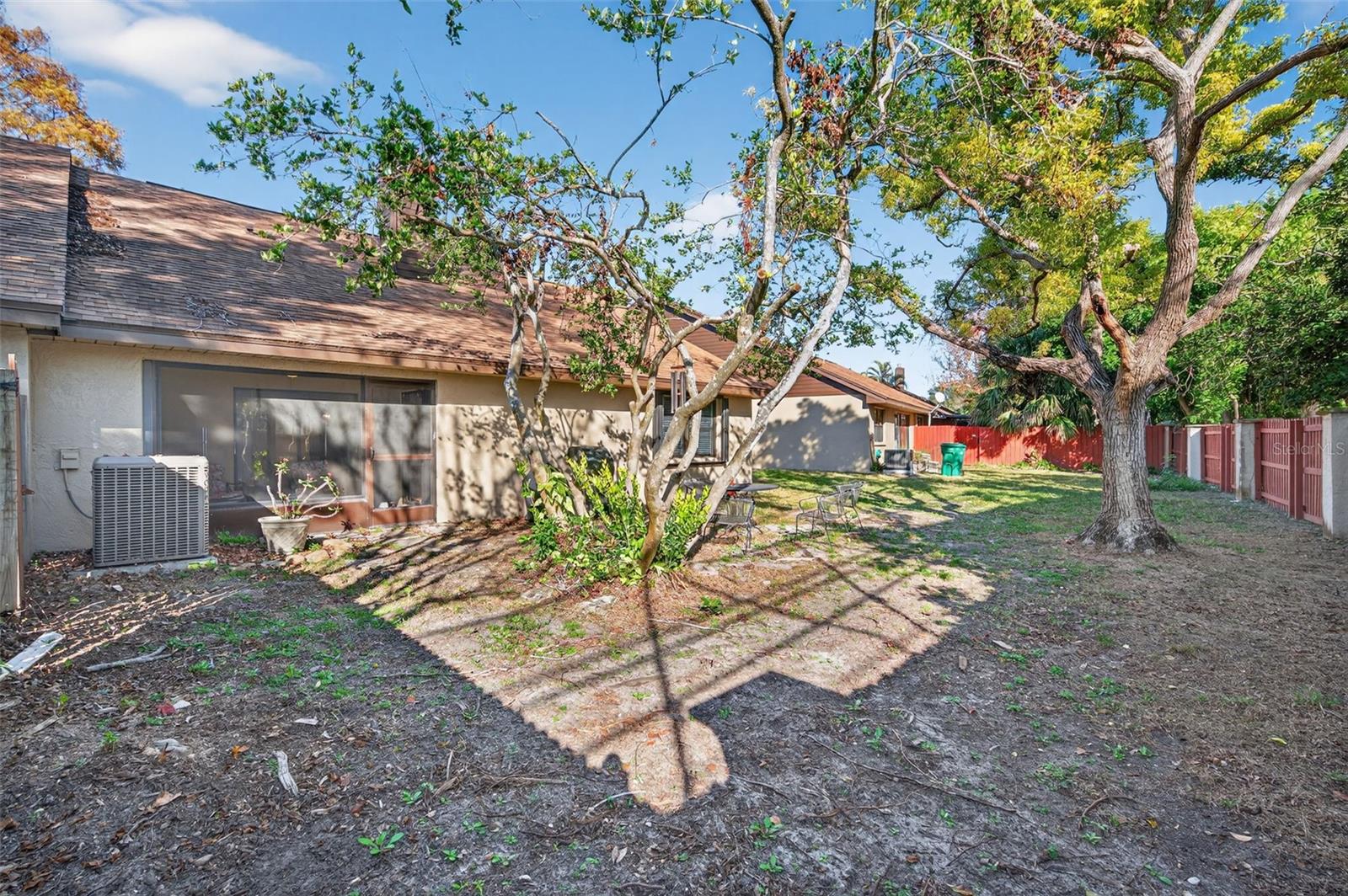 Image 25 of 32 For 9750 Lake Seminole Drive E