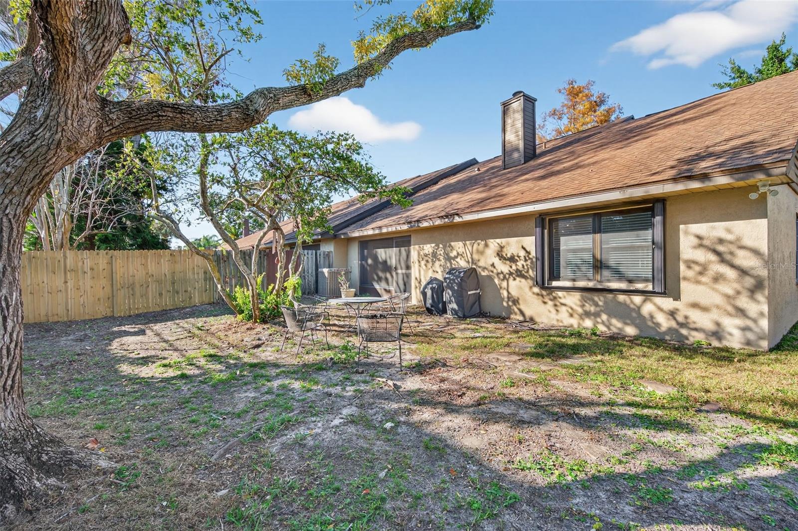 Image 29 of 32 For 9750 Lake Seminole Drive E