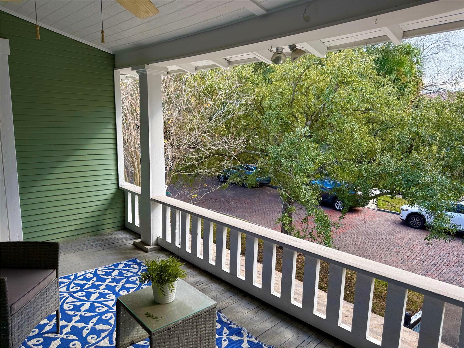 Image 12 of 13 For 701 Azeele Street