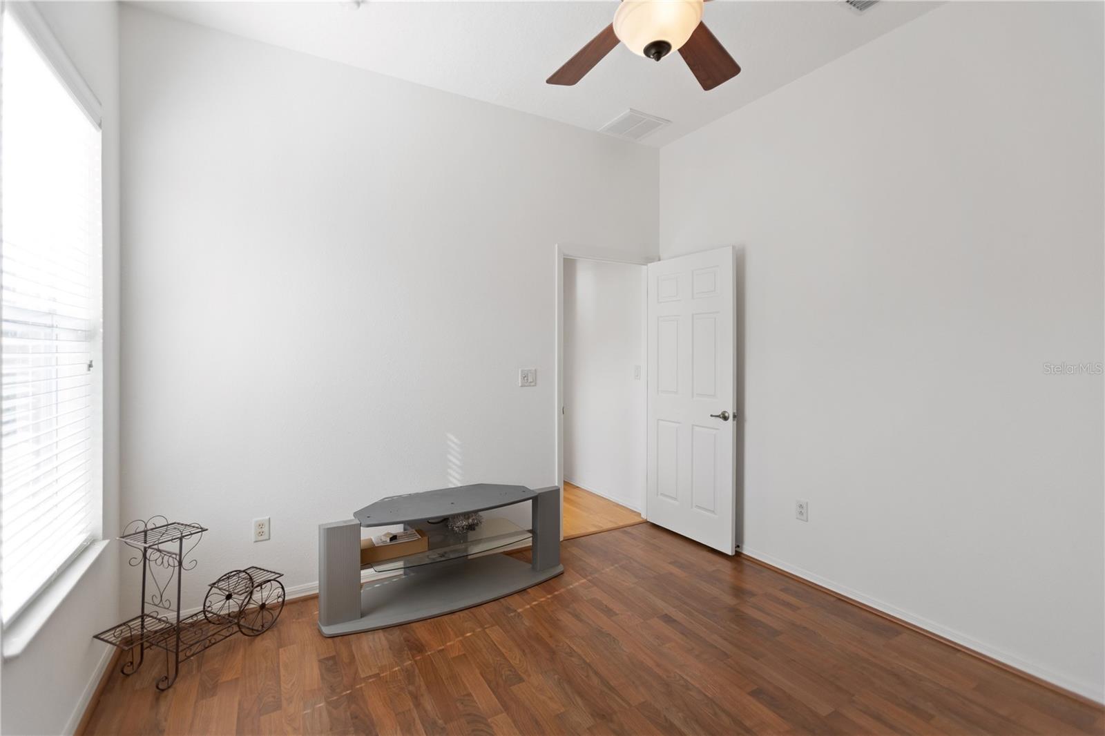 Image 26 of 33 For 21729 Mccallie Court