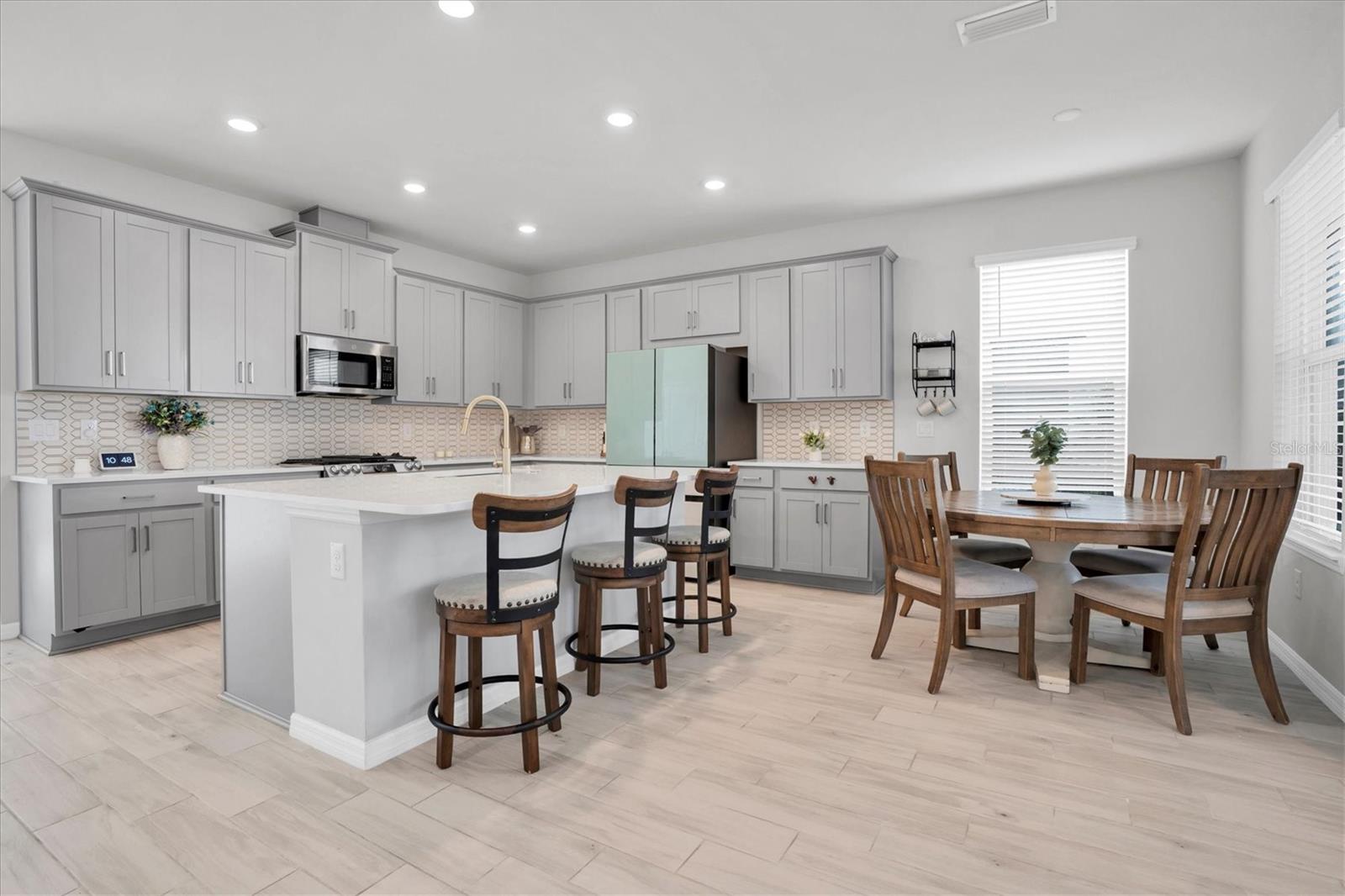 Image 13 of 63 For 13639 Rangeland Boulevard